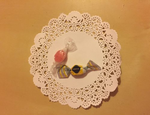 Две конфеты